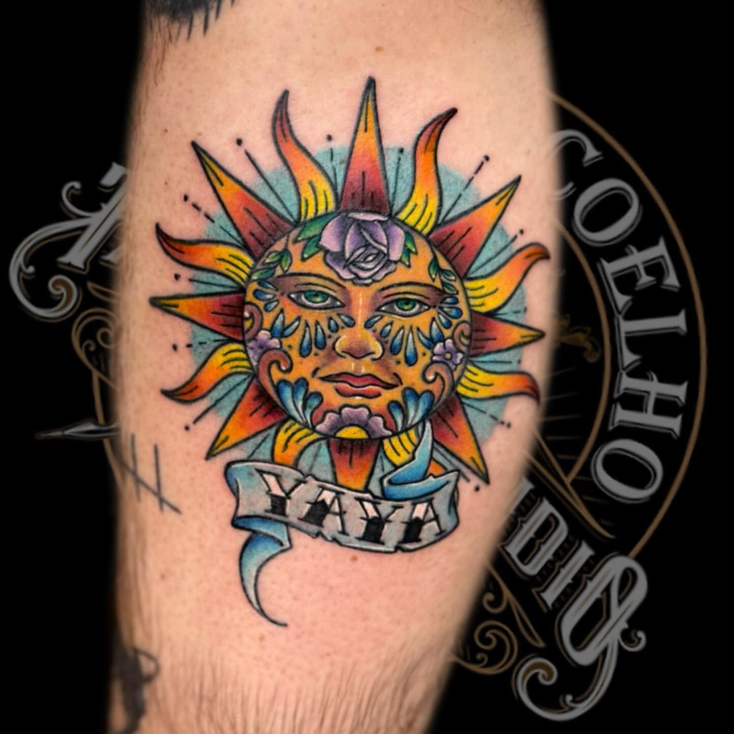 Bold colour sun mask on the calf